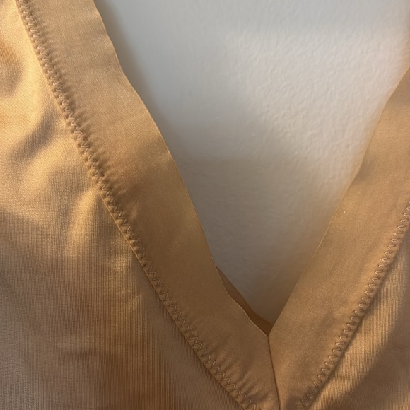 Spanx Shapeware top - Picture 6 of 8